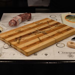 Wooden Board Medium Engraved - Cinque Wine & Deli Athens - Greek Wine Souvenirs