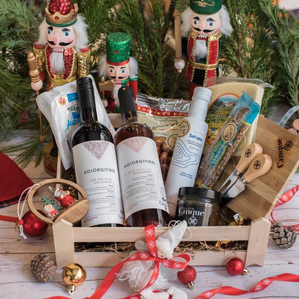 Greek gift baskets with great greek wines and delicious greek deli from Cinque Wine & Deli in Athens